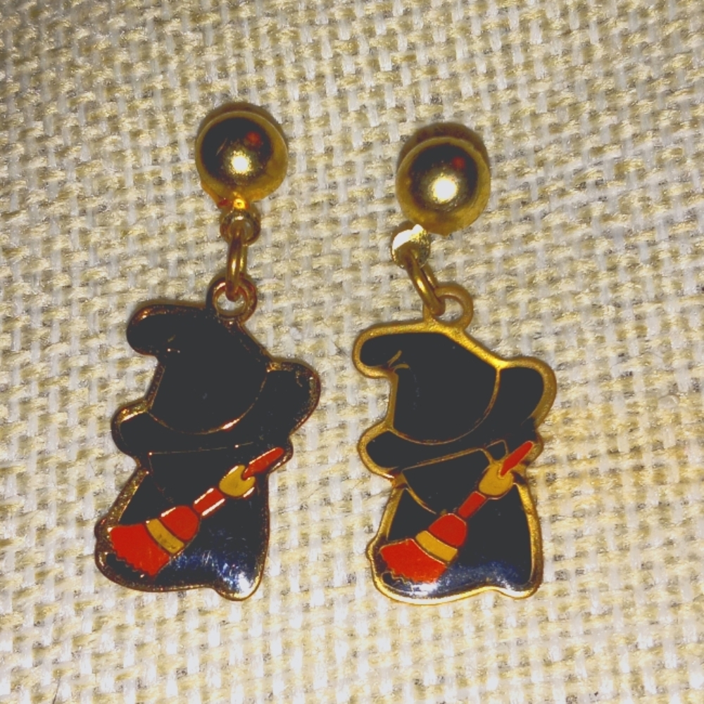 Costume Vintage witch 🧙‍♀️ earrings